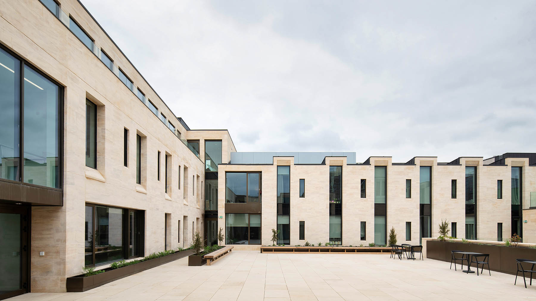 The Cheng Yu Tung Building, Oxford - Szerelmey