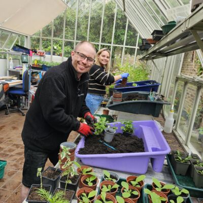 Supporting Mental Health Through Movement: Gardening at Royal Trinity Hospice - Szerelmey