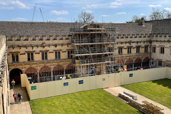 RESTORATION OF GRADE I LISTED COLUMNS AT ST JOHNS COLLEGE, OXFORD - Szerelmey